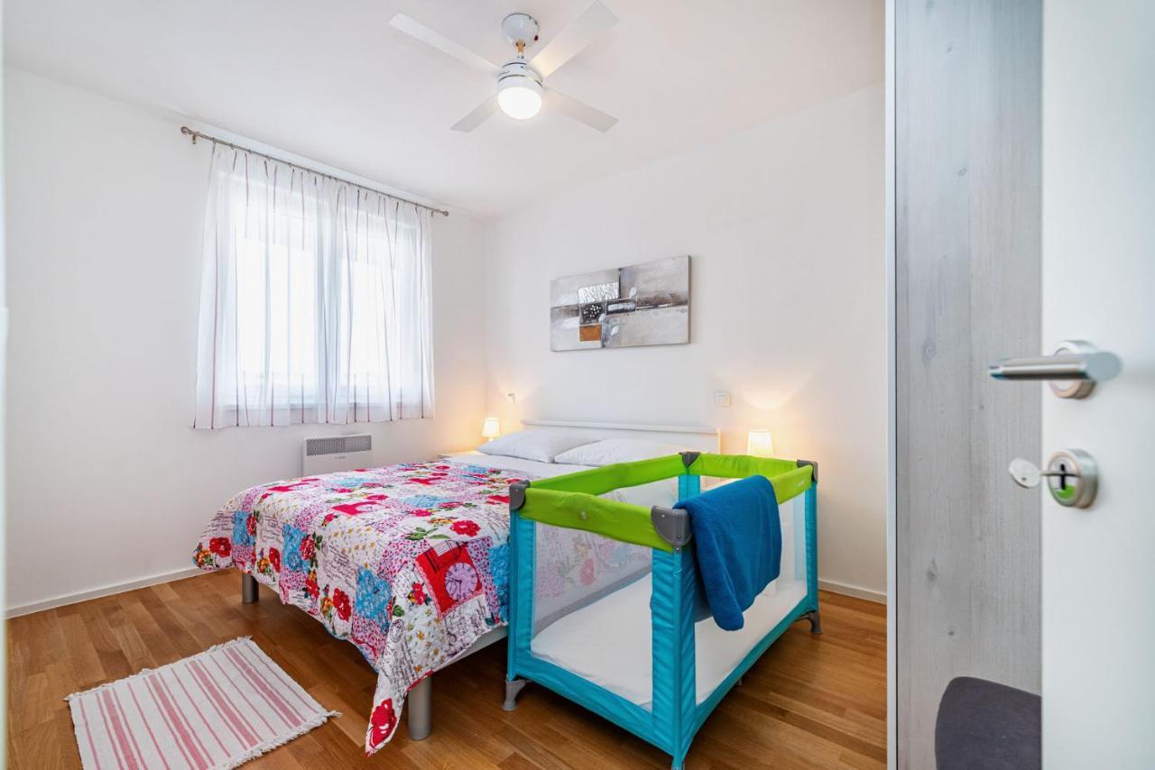 Ap Stella, Center Of Zadar, 2Br, Parking Appartement Buitenkant foto