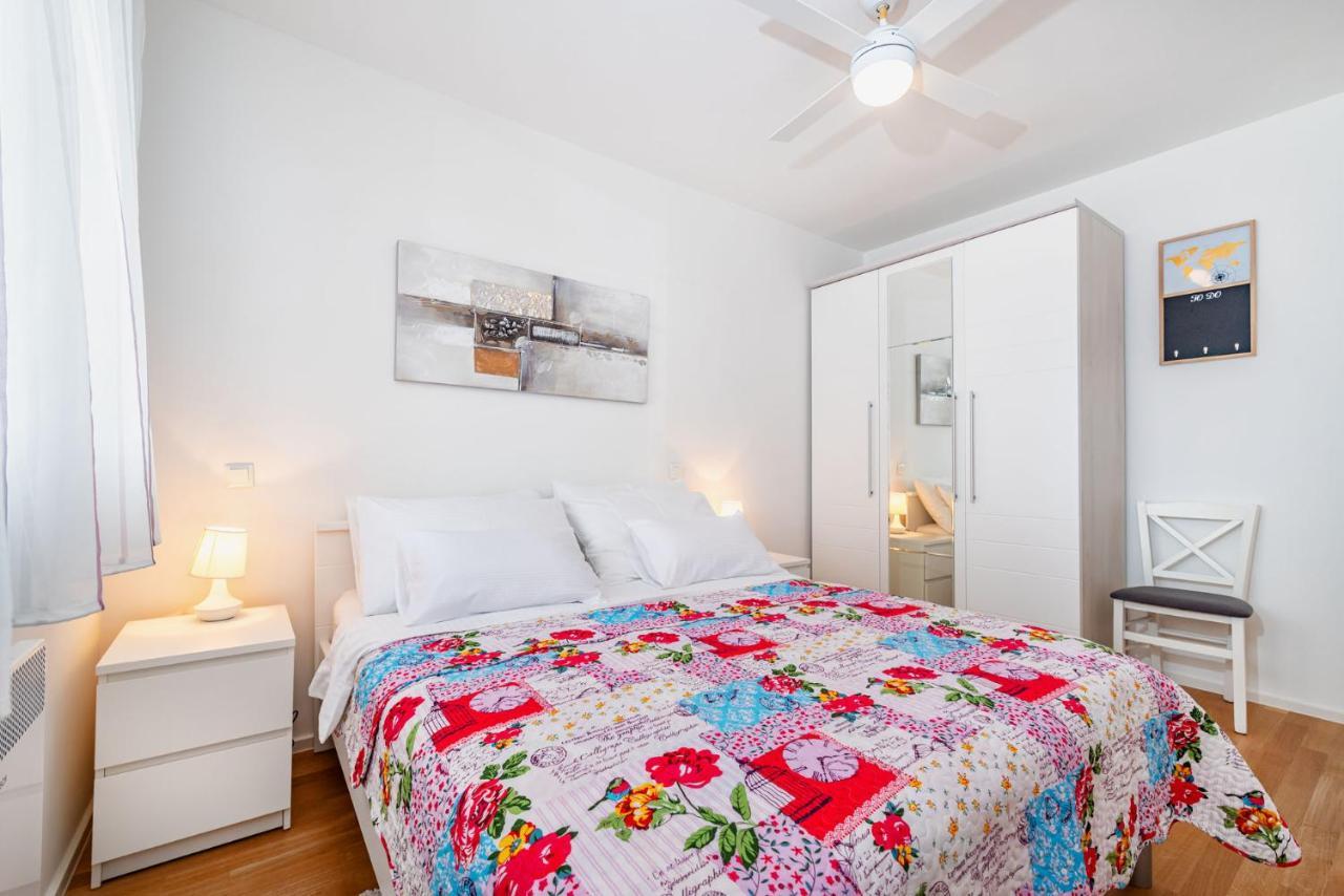 Ap Stella, Center Of Zadar, 2Br, Parking Appartement Buitenkant foto