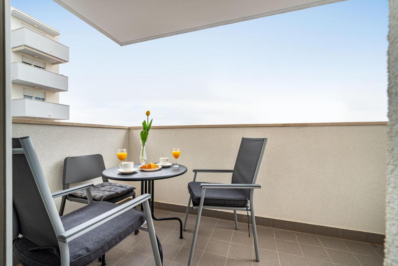 Ap Stella, Center Of Zadar, 2Br, Parking Appartement Buitenkant foto