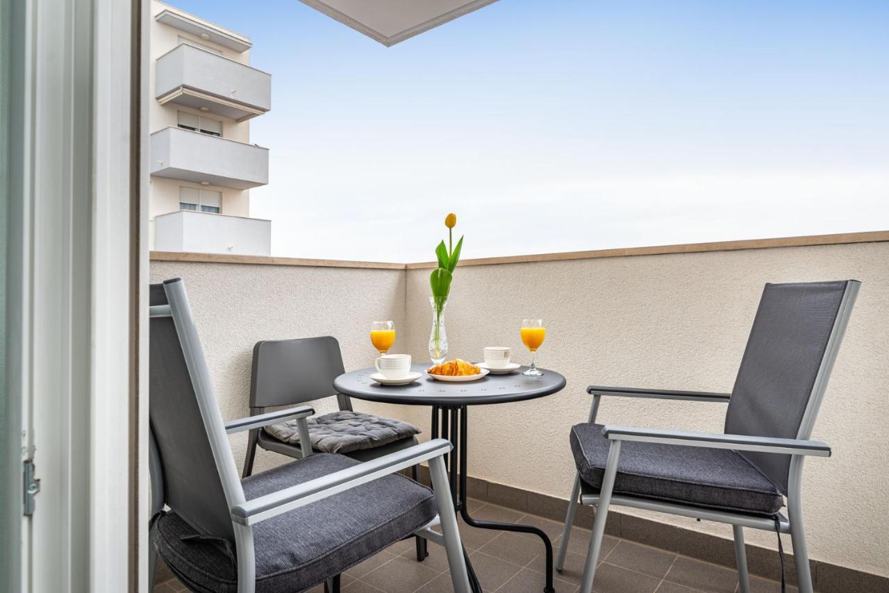 Ap Stella, Center Of Zadar, 2Br, Parking Appartement Buitenkant foto