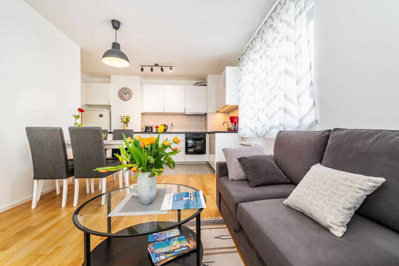 Ap Stella, Center Of Zadar, 2Br, Parking Appartement Buitenkant foto