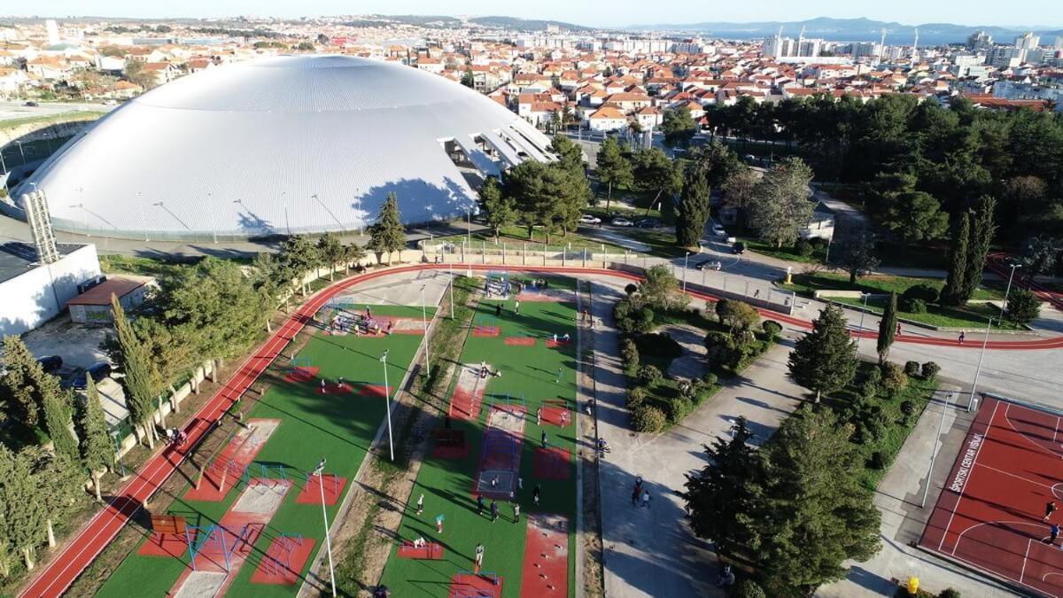 Ap Stella, Center Of Zadar, 2Br, Parking Appartement Buitenkant foto